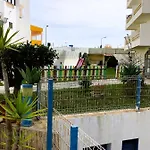 1 Bedroom Chaves, Praceta Vitorino Nemesio, Апартаменты *