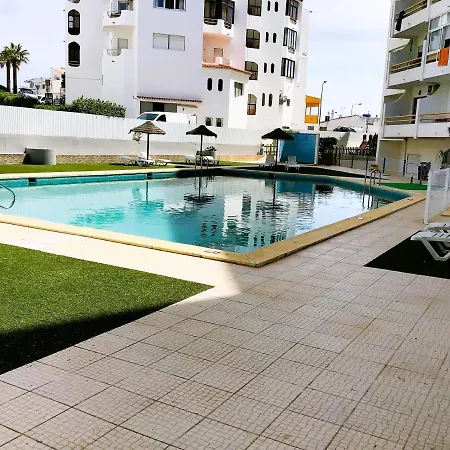1 Bedroom Chaves, Praceta Vitorino Nemesio, *